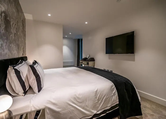 The Ebor Suite @ Ryedale House
