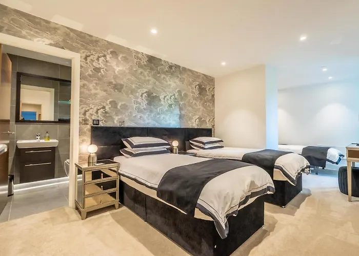 The Ebor Suite @ Ryedale House
