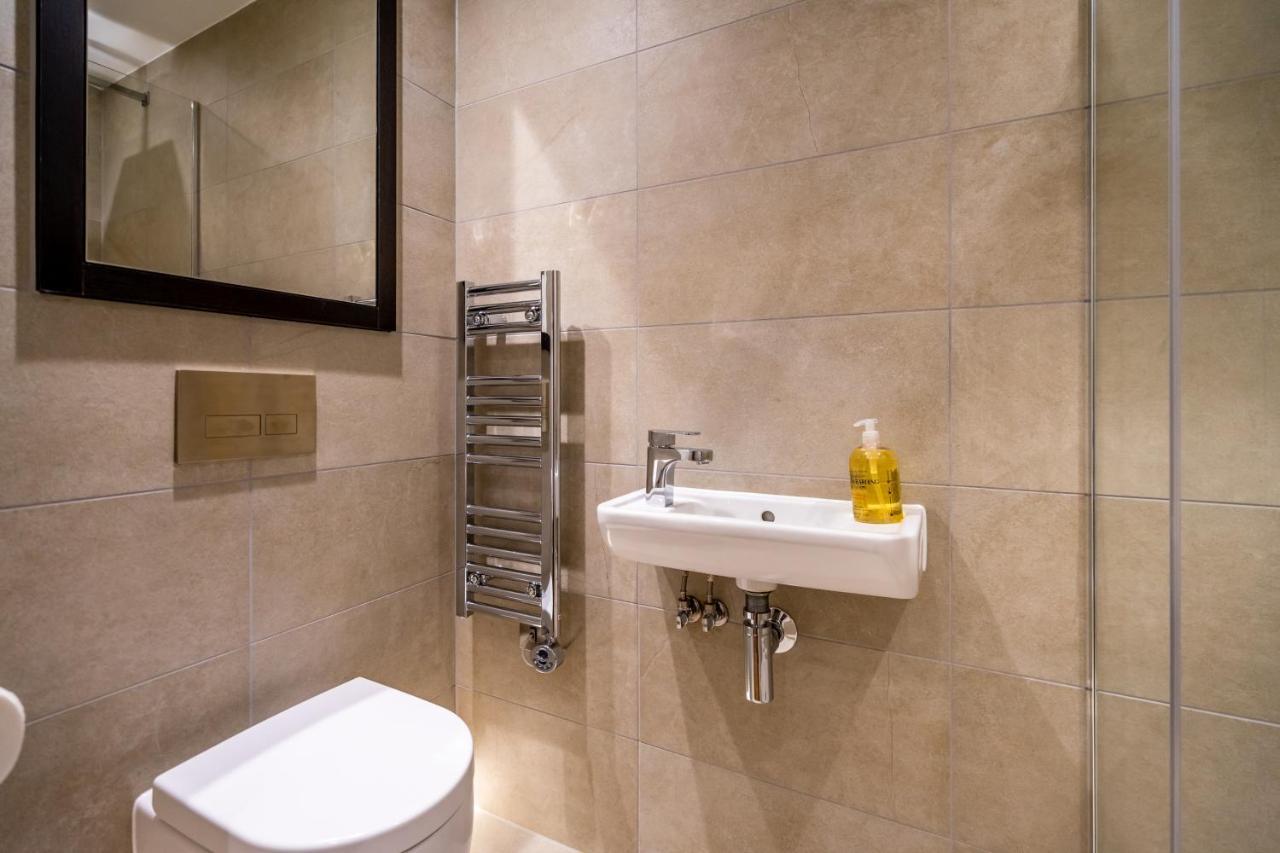 The Ebor @ Ryedale House Apartment